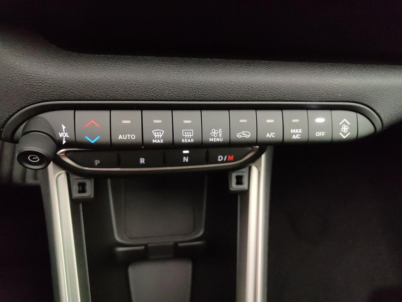 JEEP Avenger 1.2 MHEV 110CV TECH & SKY DCT (TETTO APRIBILE, INFOTAINMENT & CONVENIENCE PACK LIGHT)