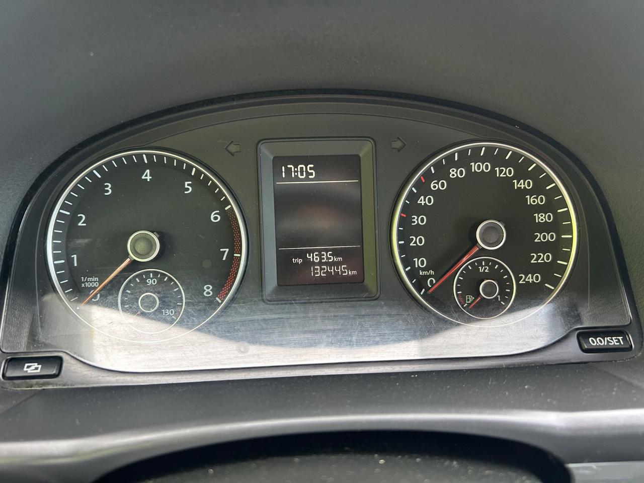 Volkswagen Touran 1.2 TSI Trendline * 7 POSTI * Neo patentati