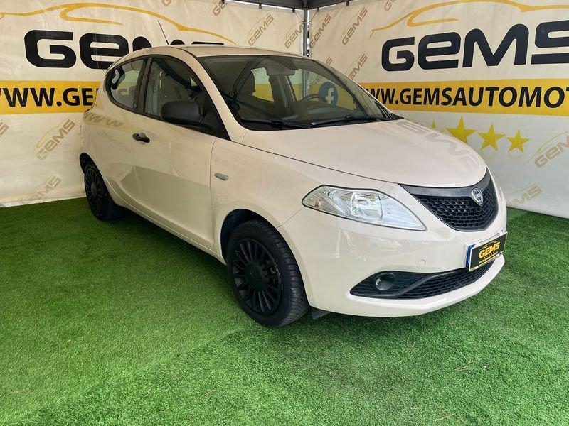 Lancia Ypsilon 1.2 69 CV 5 porte Elefantino Blu