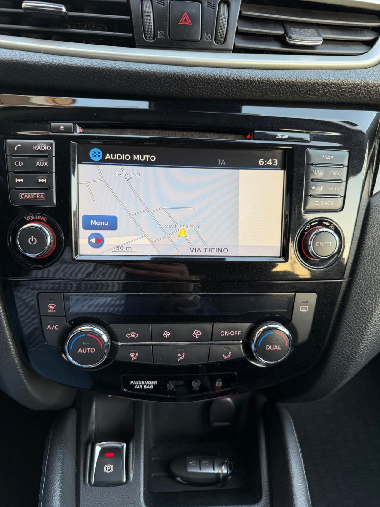 Nissan Qashqai 1.5 dCi N-Connecta