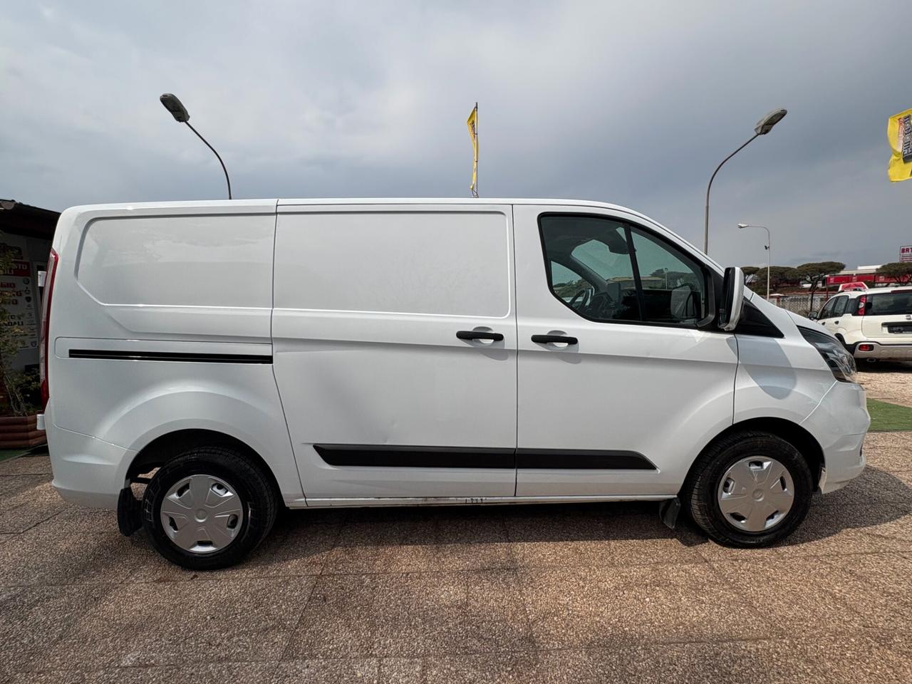 FORD TRANSIT CUSTOM 320 2.0 TDCI 130 CV ECO BLUE TREND