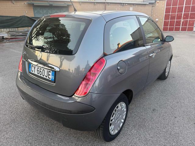 LANCIA Ypsilon 1.2 senza nessun lavoro da fare