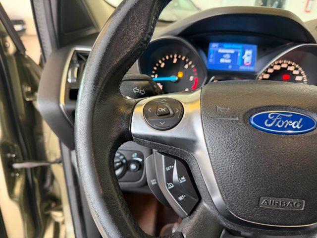 FORD Kuga 2.0 TDCI 140 CV 4WD Titanium