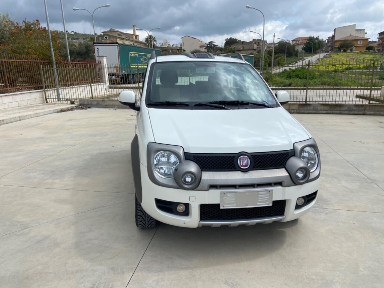 Fiat Panda 4x4 cross 1.3 MTJ 75cv 2012
