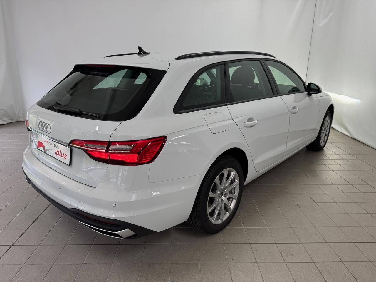 Audi A4 avant 30 2.0 tdi mhev business 136cv s-tronic