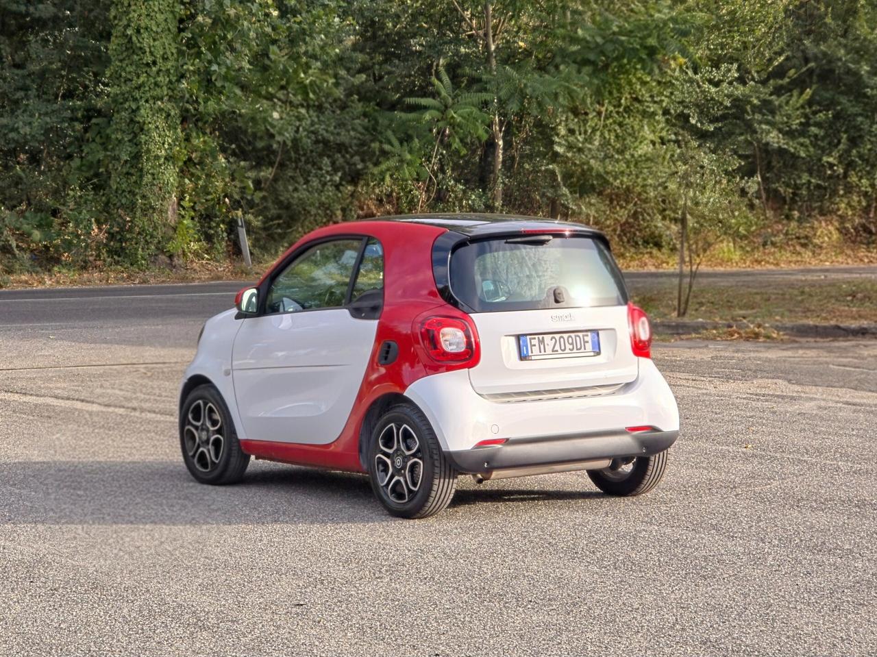 Smart ForTwo 70 1.0 twinamic Prime E6 Automatica NEO 2017