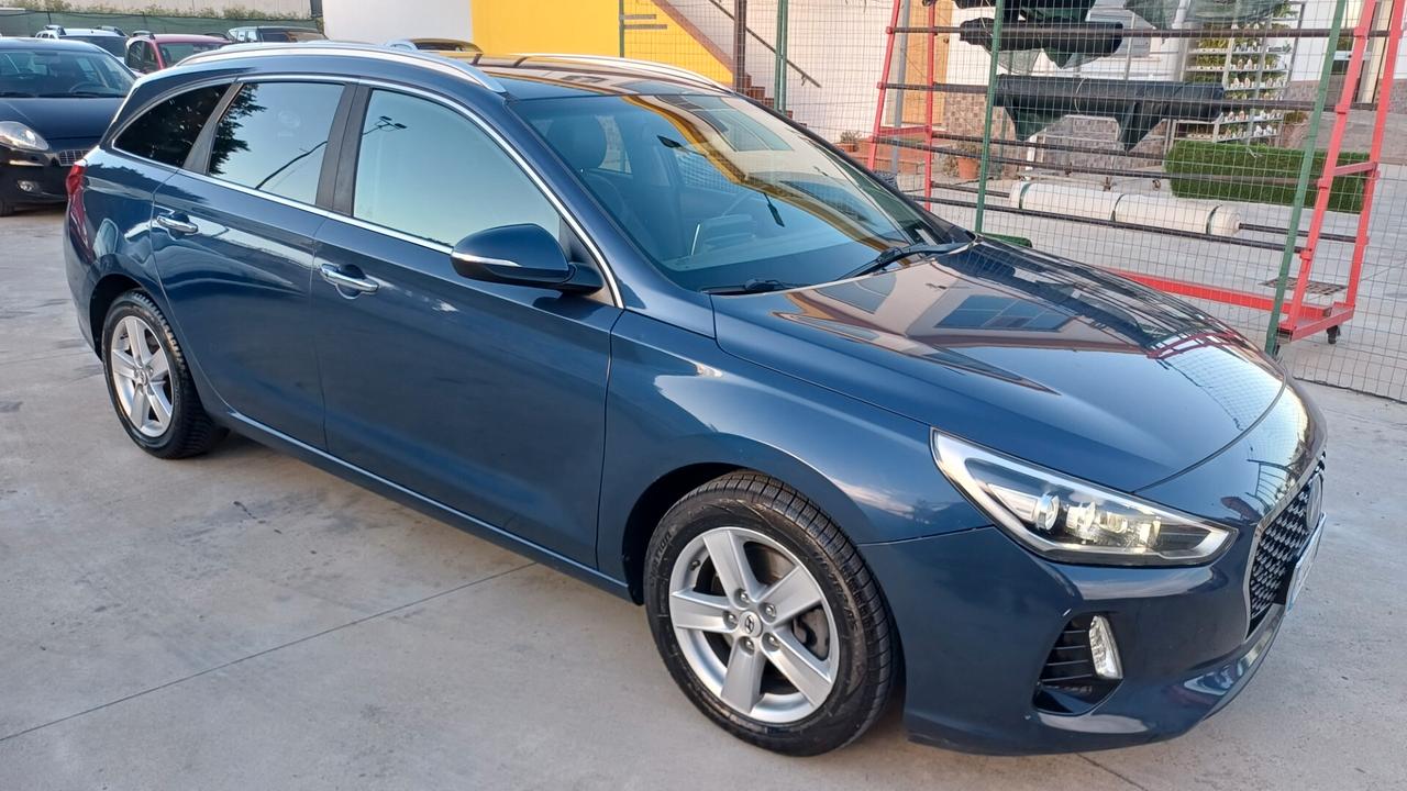 Hyundai i30 Wagon 1.6 CRDi 136CV DCT Comfort