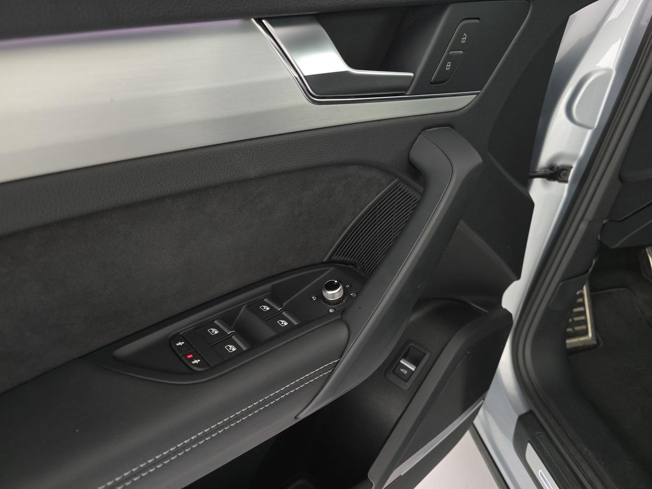 Audi Q5 40 2.0 tdi mhev 12v s line quattro s-tronic