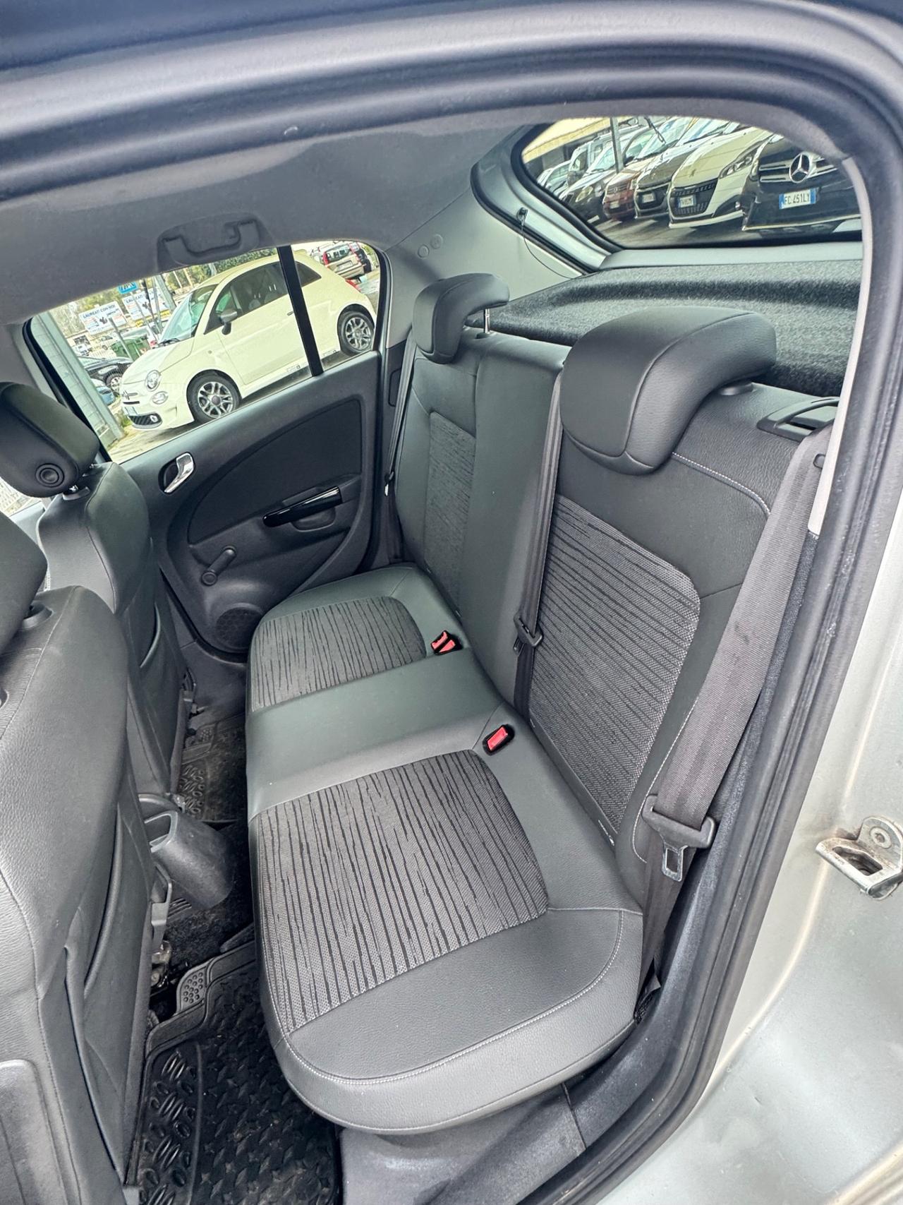 Opel Corsa 1.2 85CV 5 porte GPL-TECH Edition