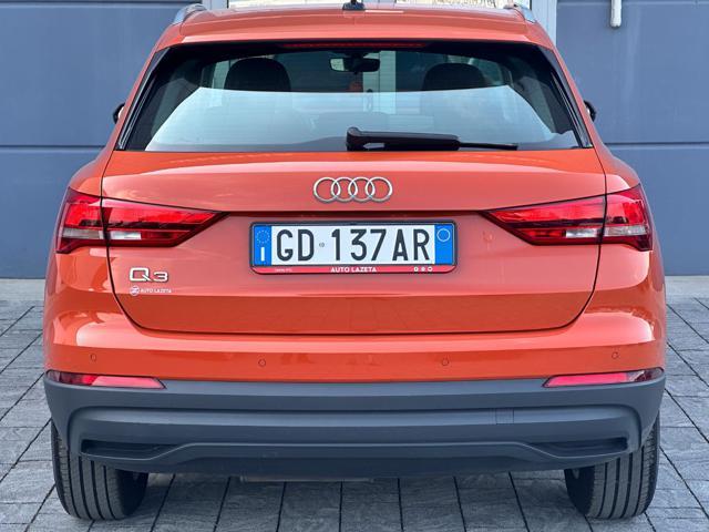 AUDI Q3 35 TDI S tronic Business