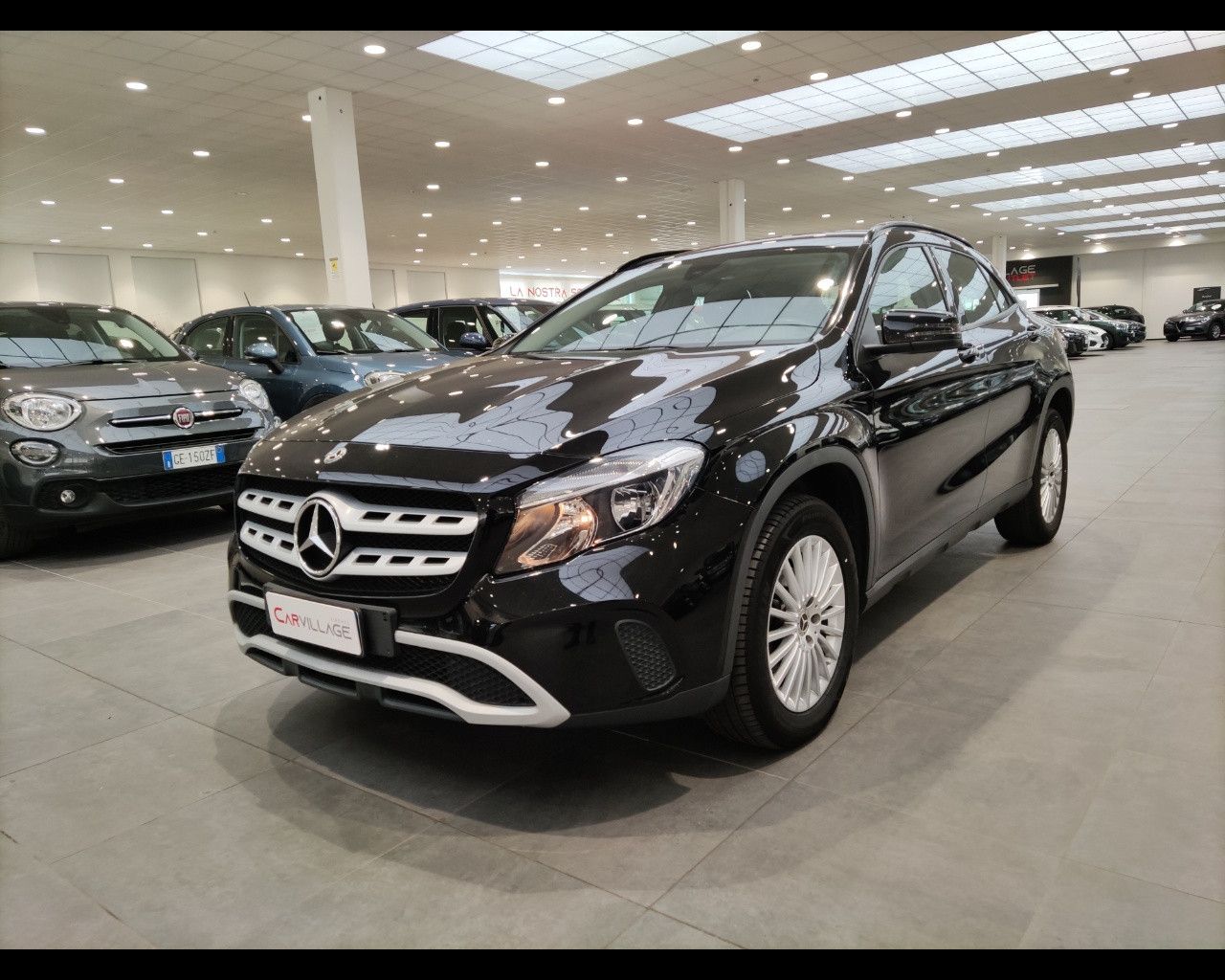 Mercedes-Benz GLA-X156 2017 GLA 200 d Business auto