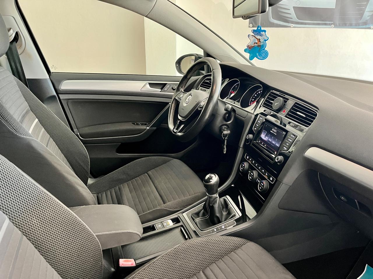Volkswagen Golf VII 1.6 TDI 5p. Highline CUP edition
