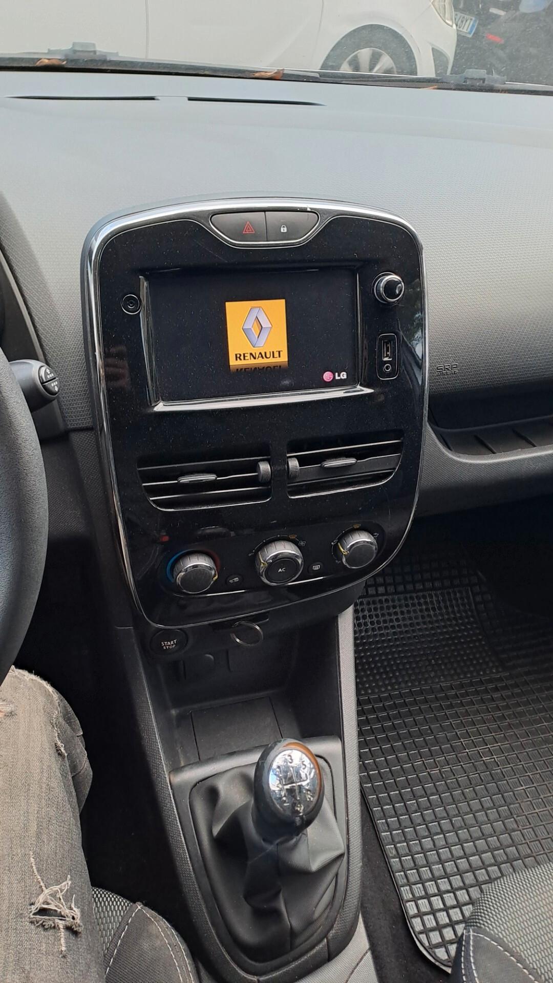 Renault Clio 1.2 75CV GPL 5 porte
