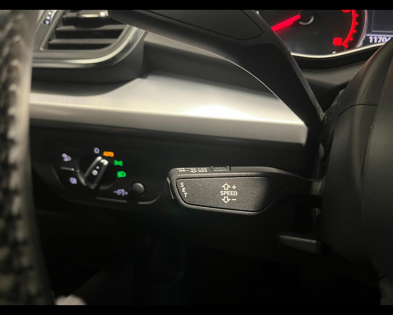 AUDI Q5 40 TDI S-TRONIC QUATTRO SPORT