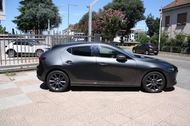 MAZDA 3 2.0L Skyactiv-G M-Hybrid Exclusive