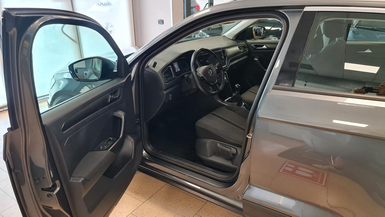 Volkswagen T-Roc 1.6 TDI SCR Business BlueMotion Technology