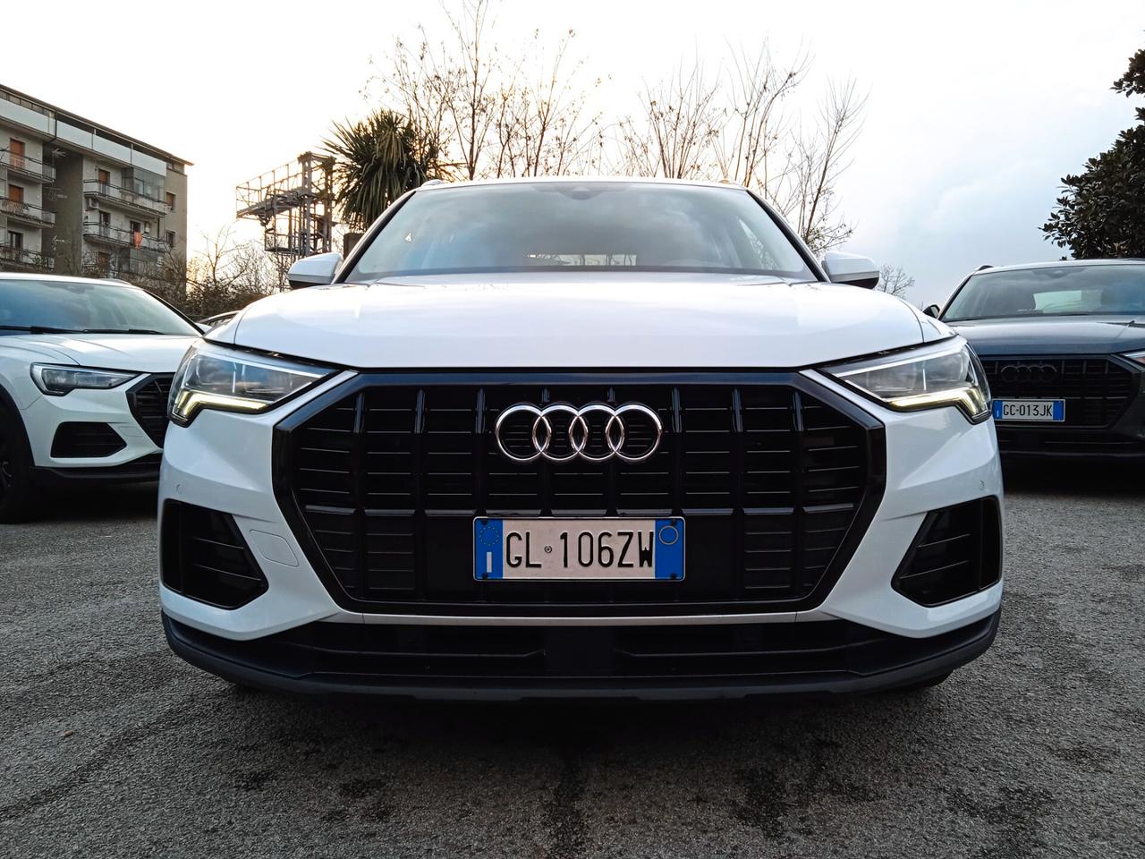 Audi Q3 35 TDI S tronic line edition black