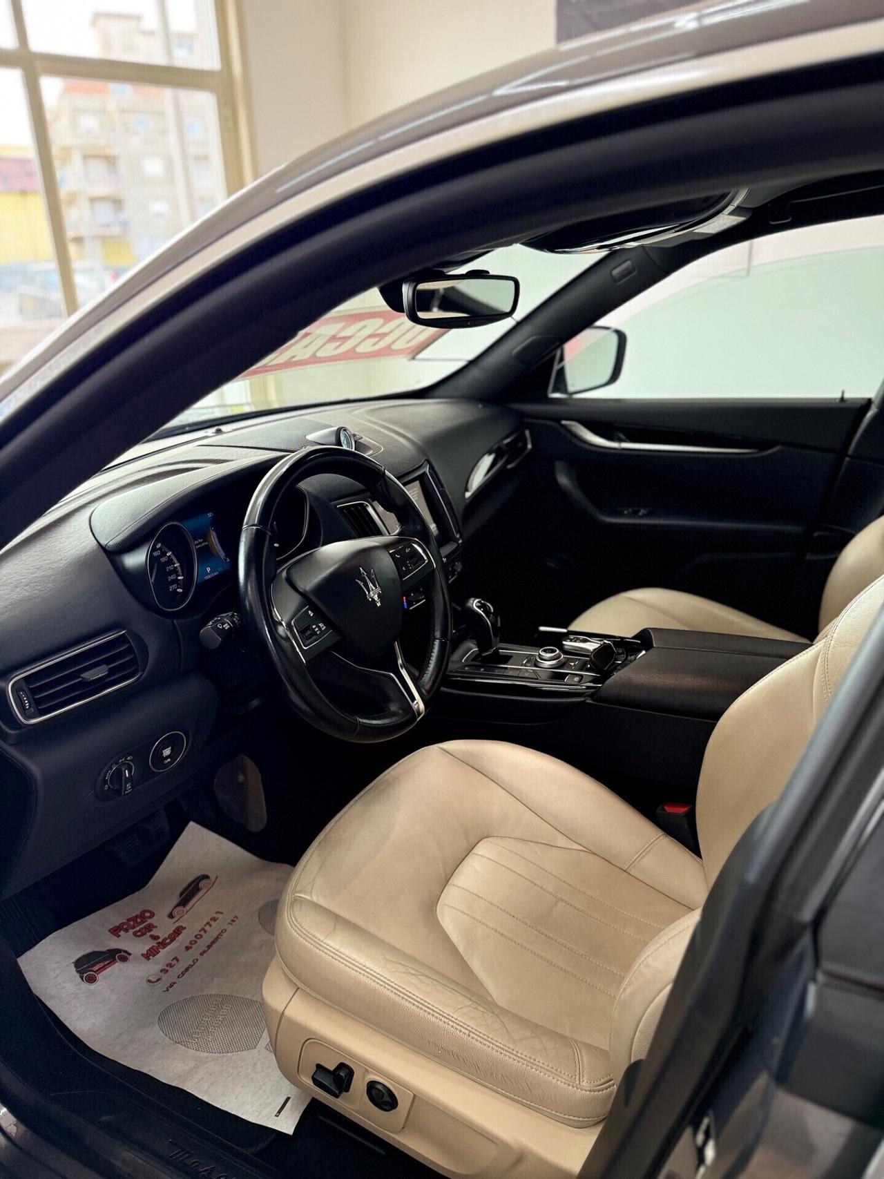 Maserati Levante Granlusso