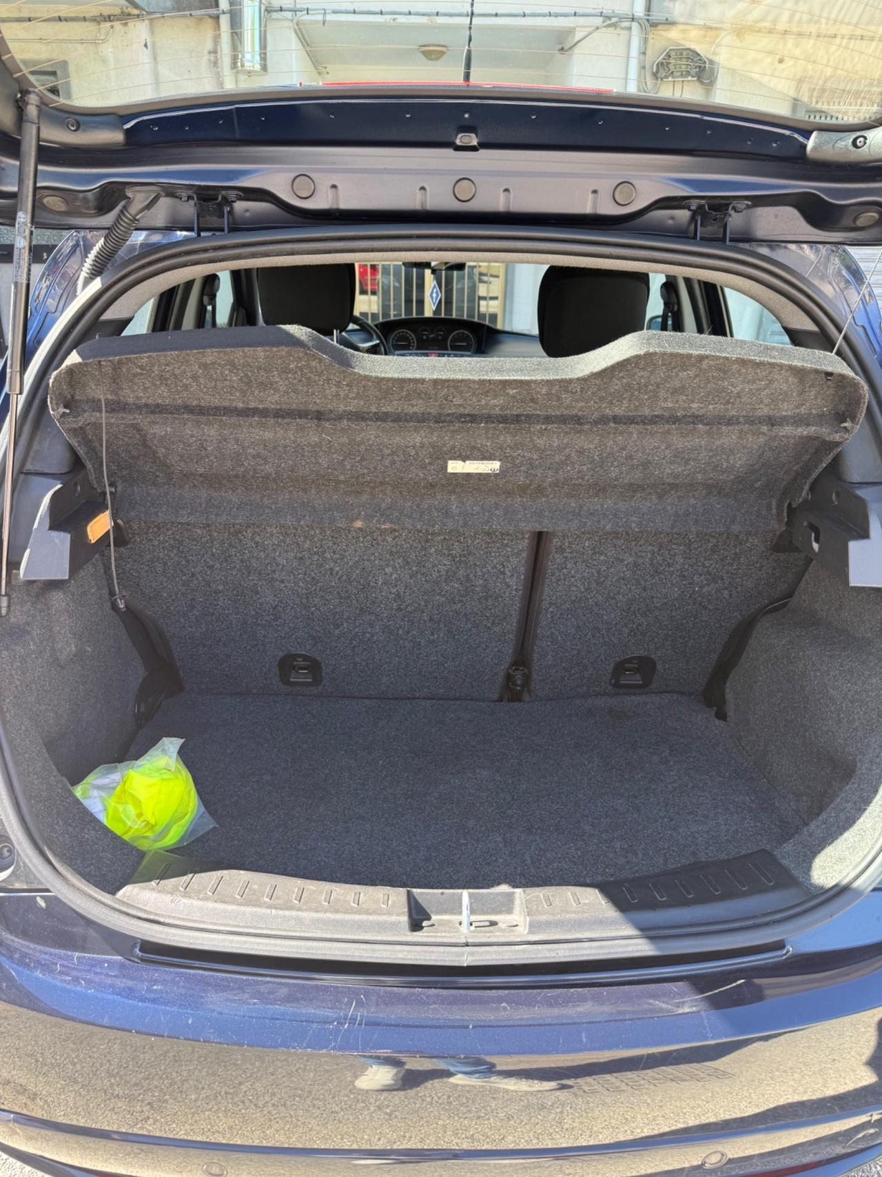 Lancia Ypsilon 1.2 69 CV 5 porte GPL Ecochic Gold