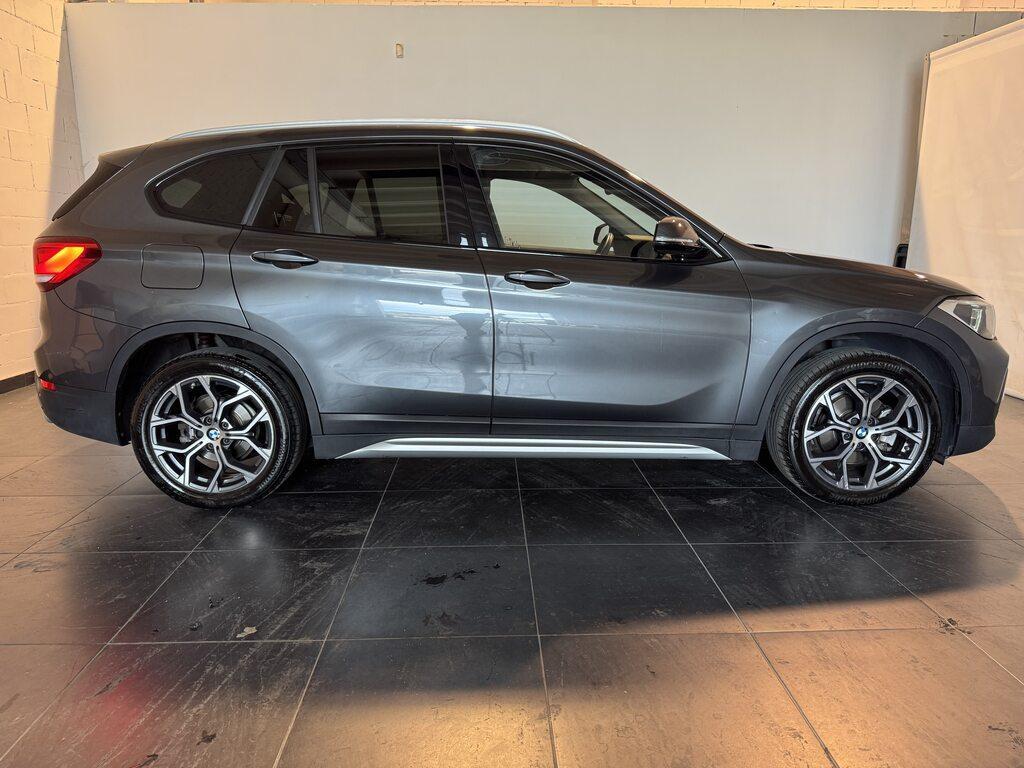 BMW X1 18 d xLine xDrive Steptronic