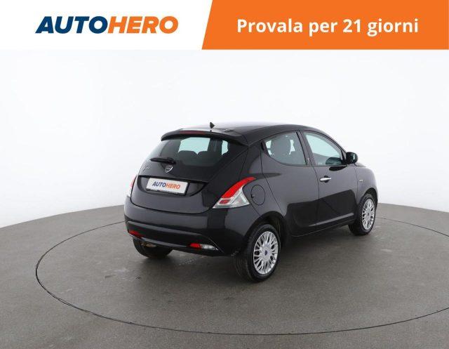 LANCIA Ypsilon 1.2 69 CV 5 porte Silver