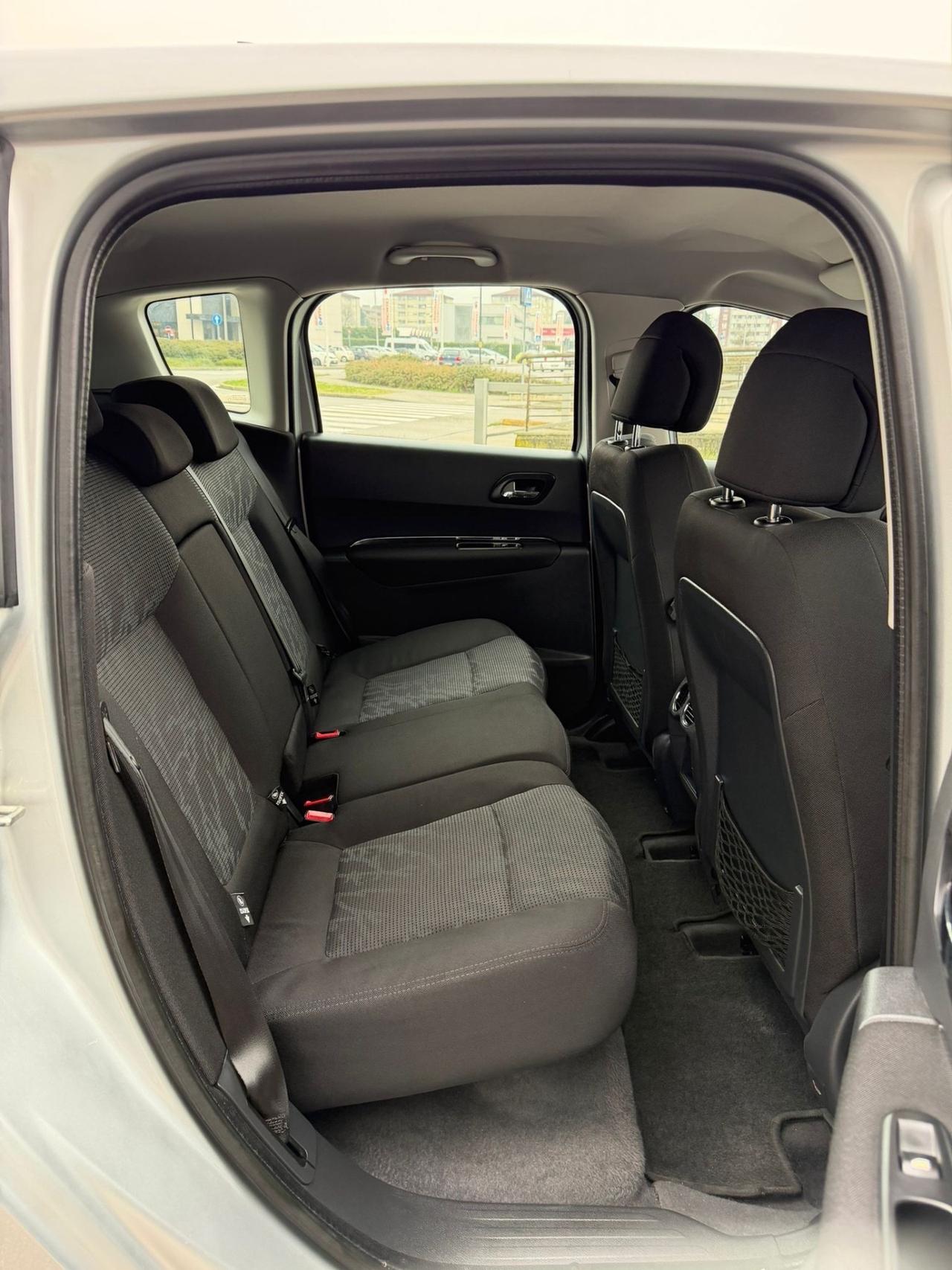 Peugeot 3008 1.6 HDi 112CV Tecno