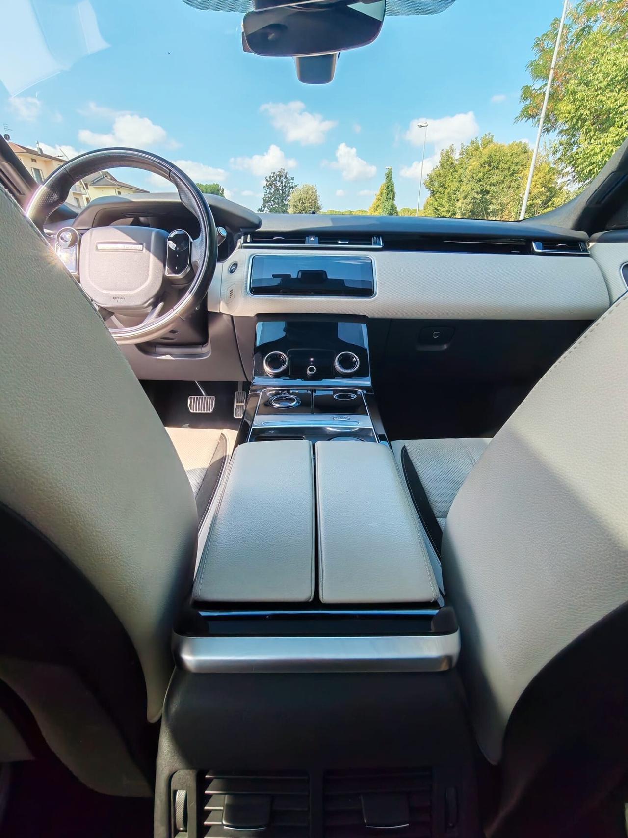 Land Rover Range Velar 2.0D I4 240 CV R-Dynamic SE