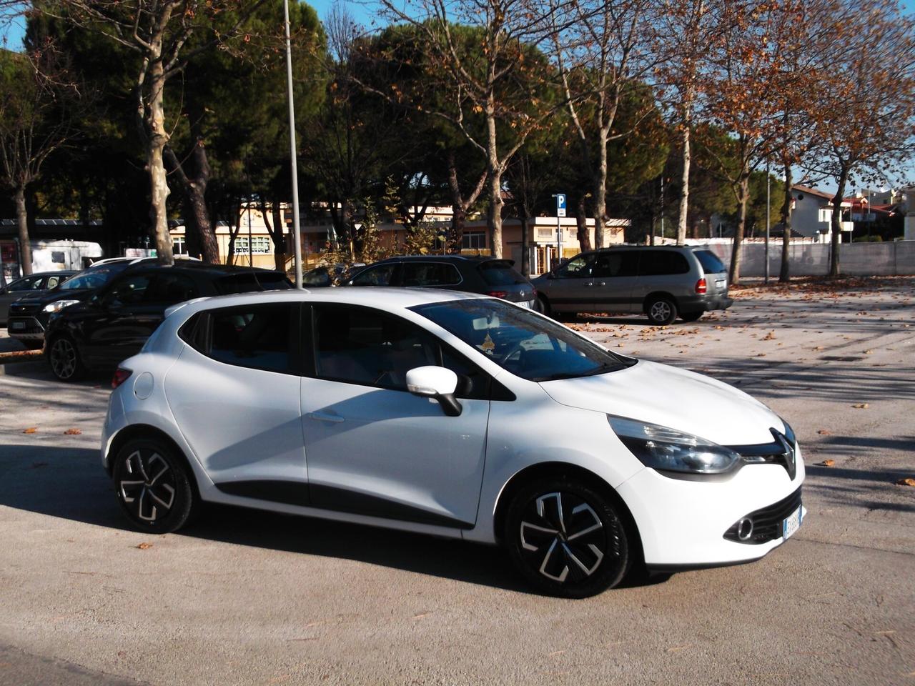 Renault Clio 1.5 dCi Neopatentati 2014