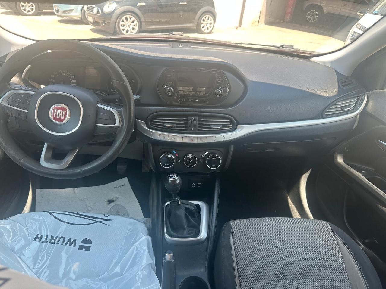 Fiat Tipo 1.4 4 porte Opening Edition