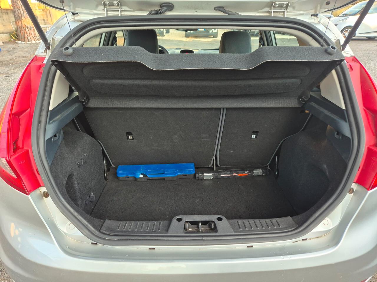 Ford Fiesta Ikon 1.4 TDCi 70CV 5 porte