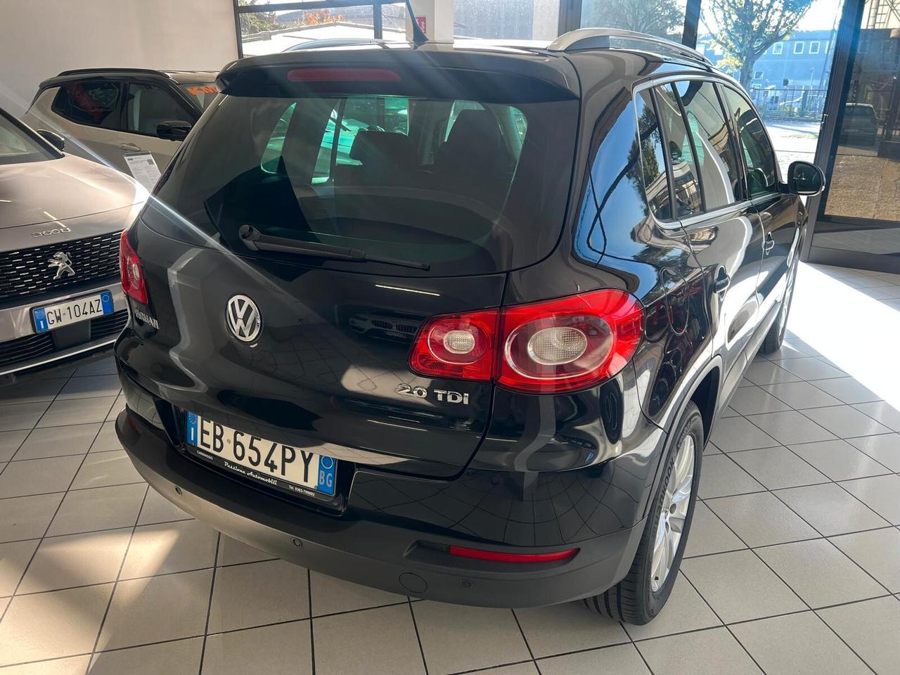 Volkswagen Tiguan 2.0 TDI DPF 4MOTION DSG Sport & Style