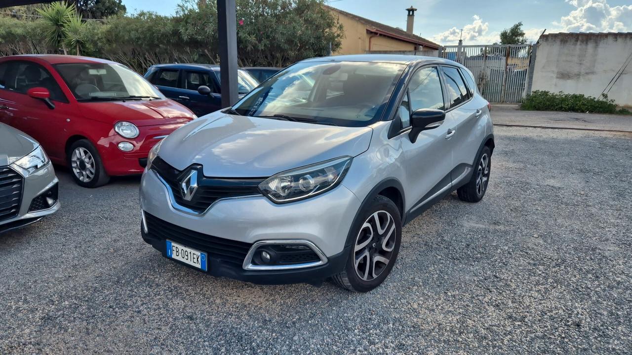 Renault Captur 2015 - 1.5dCi LB AUTOMOBILI
