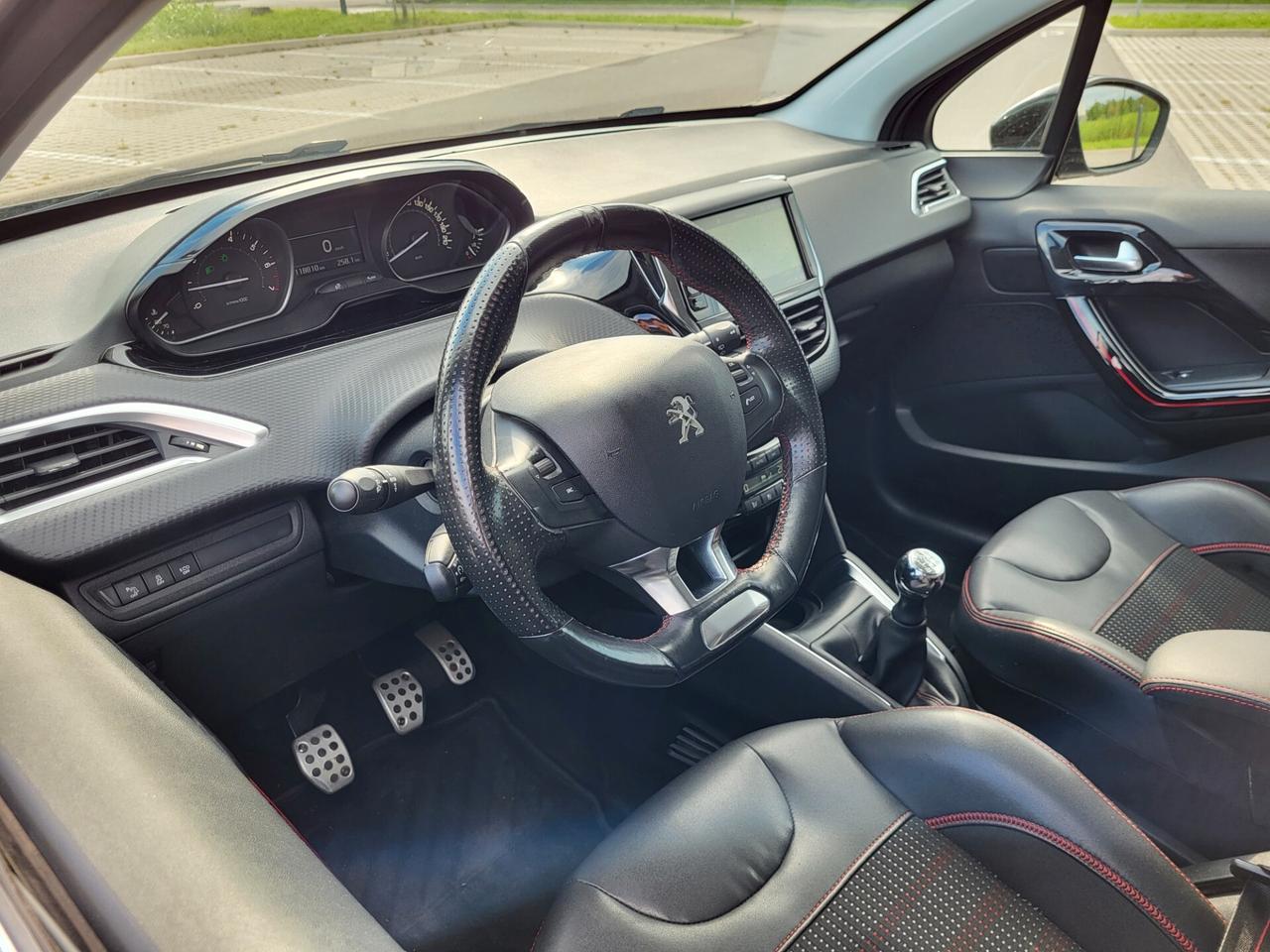 Peugeot 208 GT Line 5P