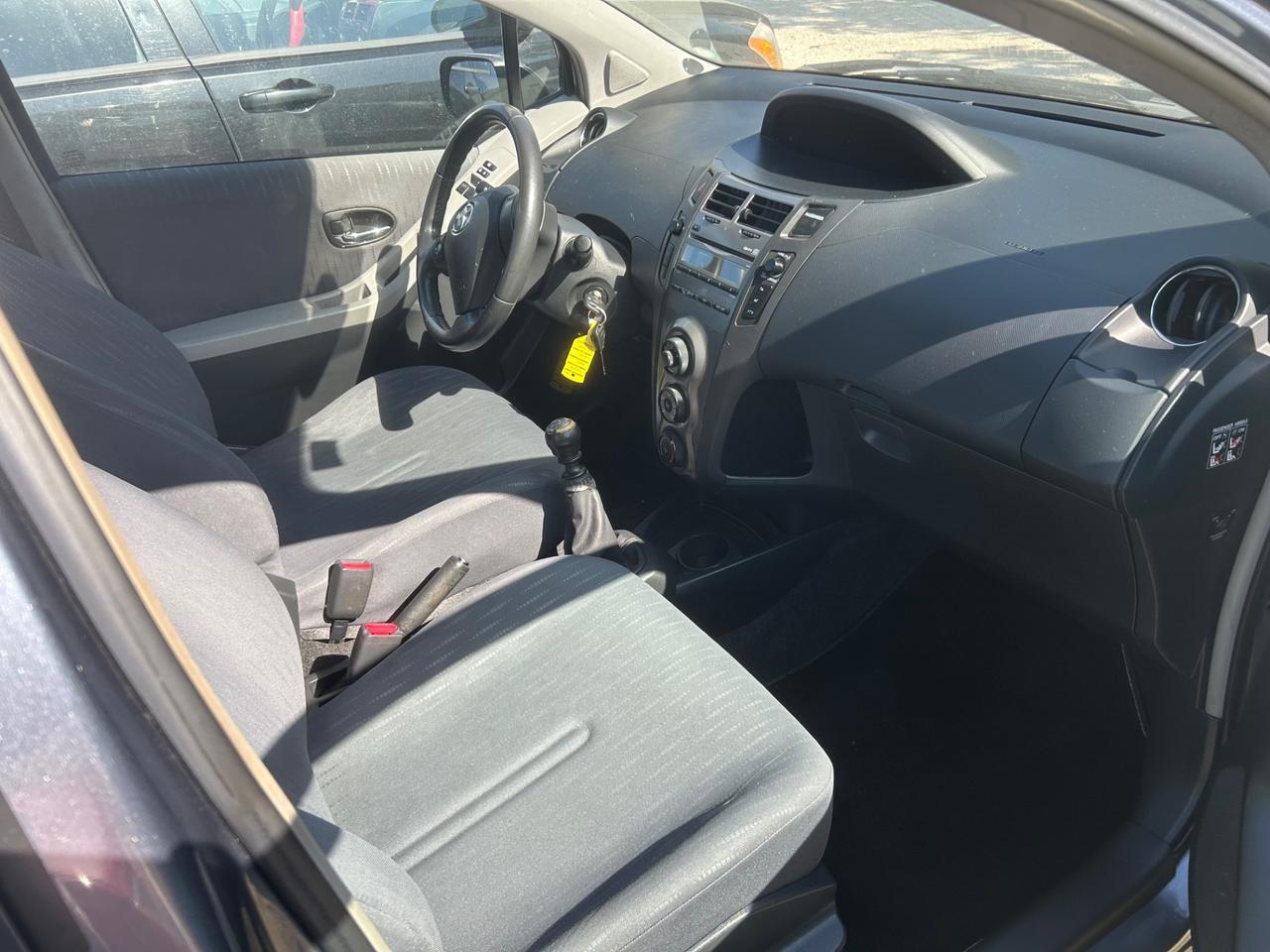 Toyota Yaris 1.3 5 porte Sol