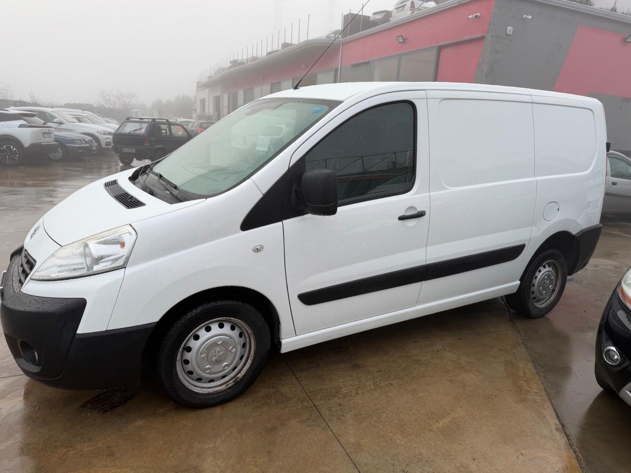 Peugeot Expert 2.0 HDi 125CV FAP PL-TN 12Q Furgone