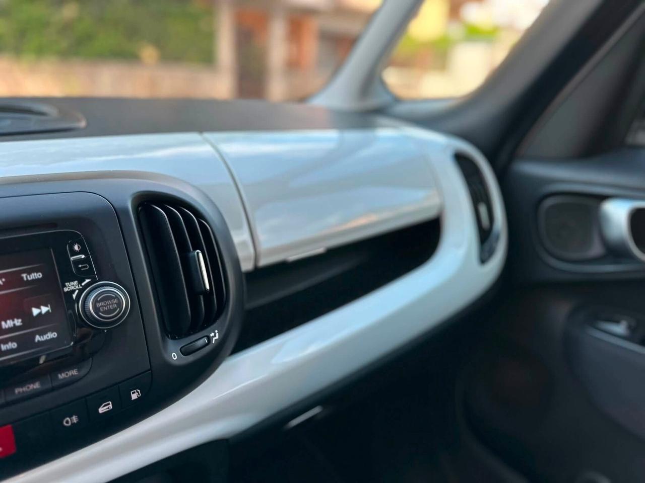 Fiat 500L 0.9 TwinAir Turbo Natural Power Lounge neopatentati