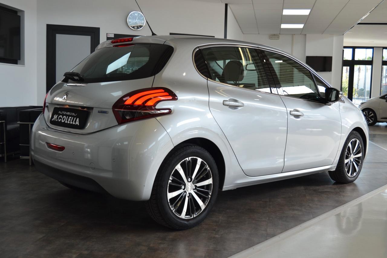 Peugeot 208 BlueHDi 75 5P Allure Navi/UniPRO/KMDOC