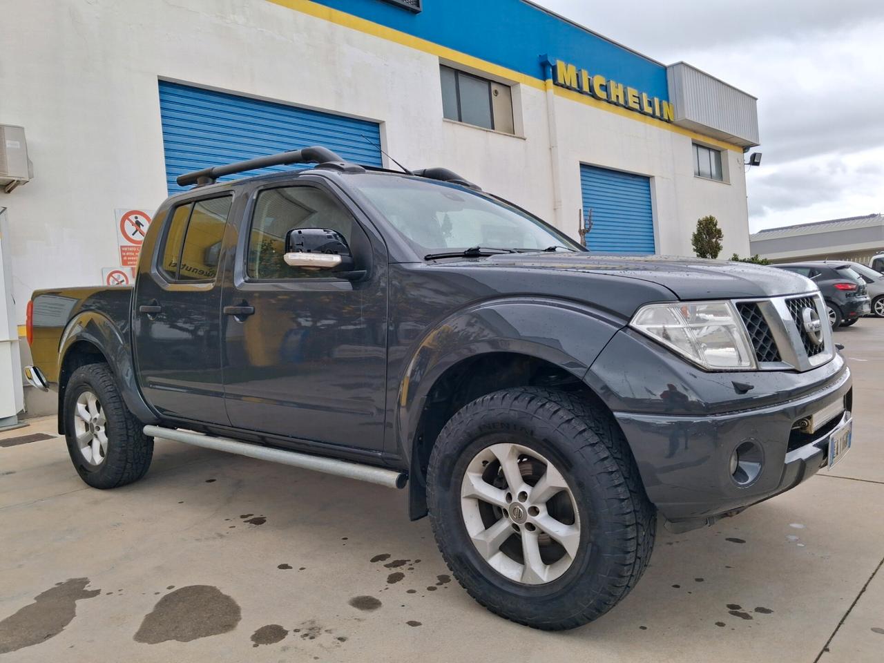NISSAN Navara Doppia Cabina 2.500 dCi 171cv 4WD