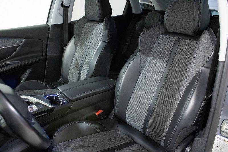 Peugeot 3008 BlueHDi 130cv EAT8 Allure