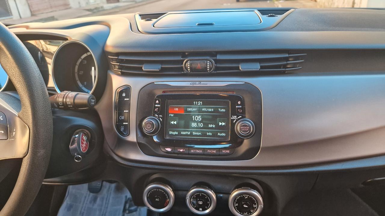 Alfa Romeo Giulietta 1.6 multijet Anno 11/2015