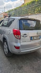 Toyota RAV 4 RAV4 Crossover 2.2 D-4D PER RICAMBI