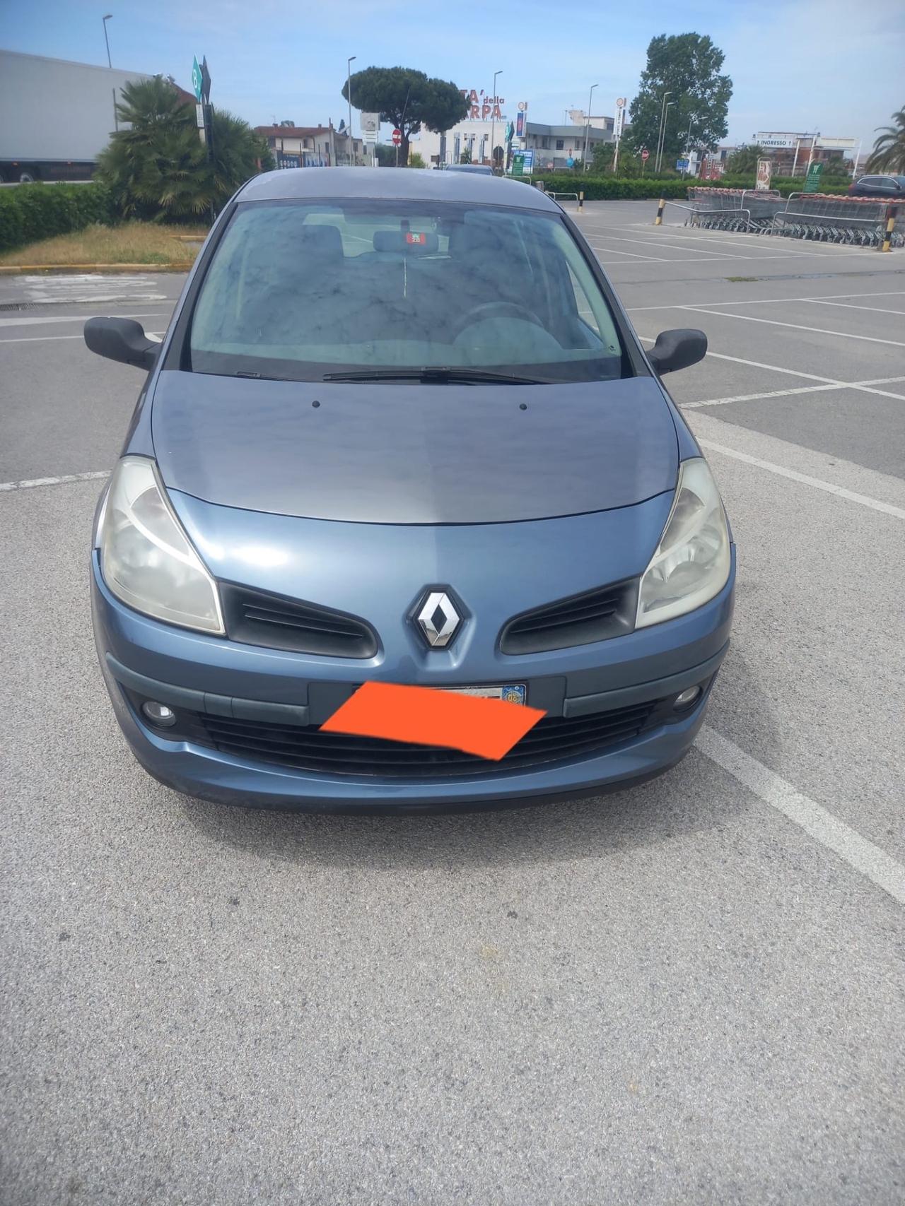 Renault Clio 2006