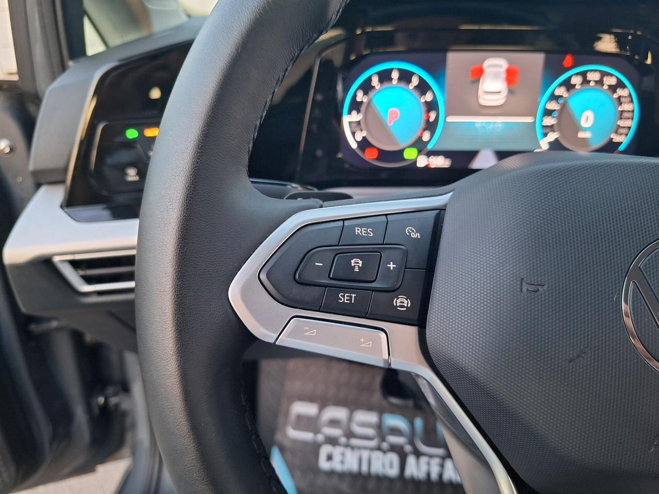 Volkswagen Golf 1.0 eTSI EVO DSG Life