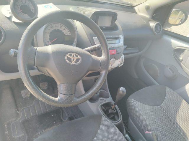 TOYOTA Aygo 1.0 12V VVT-i 5 porte Now Connect