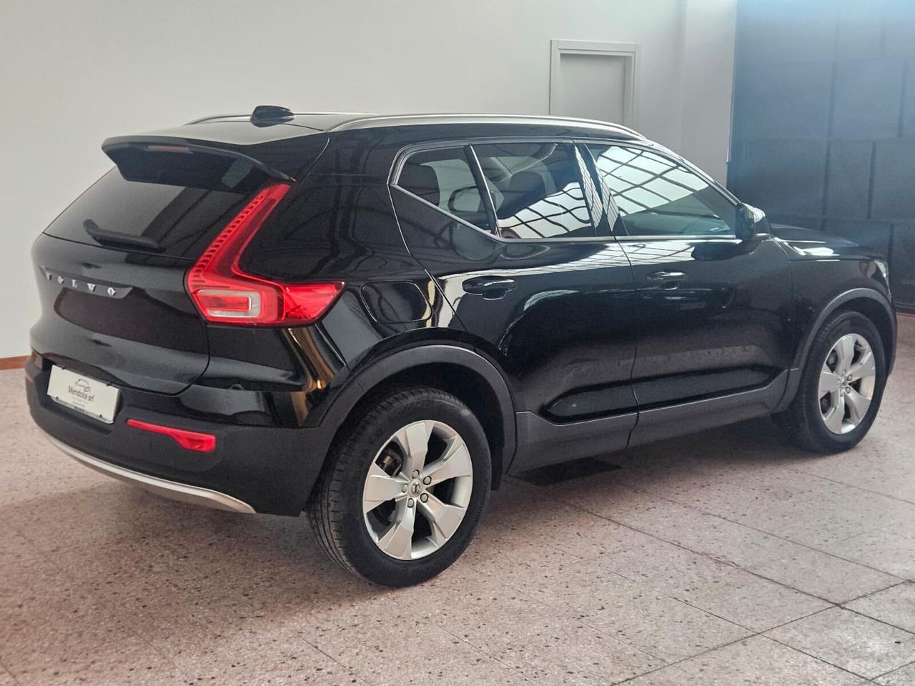 Volvo XC40 D3 Momentum Pro