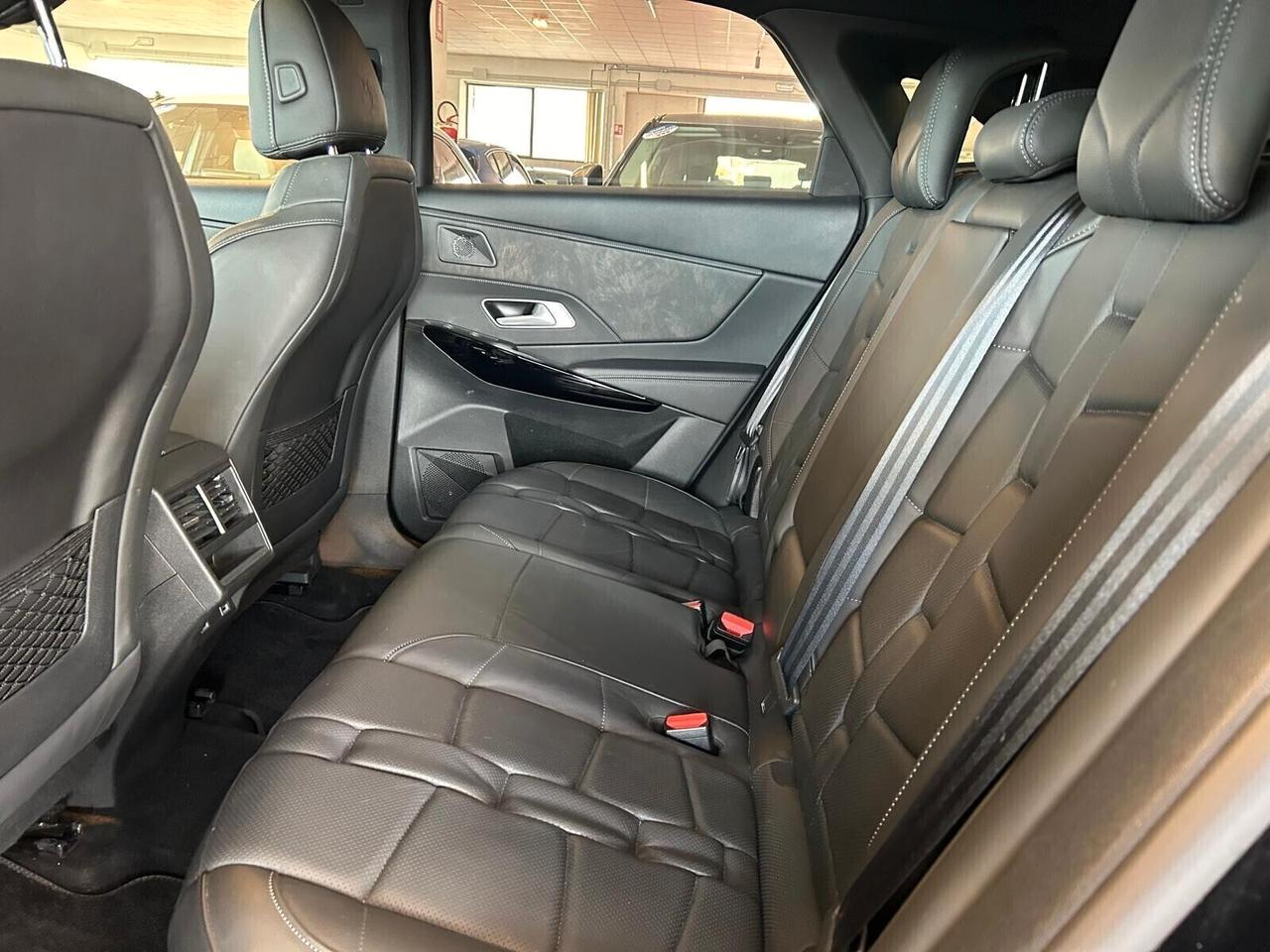 Ds DS 7 Crossback GRAND CHIC BlueHDi 180 aut. SPOTICAR