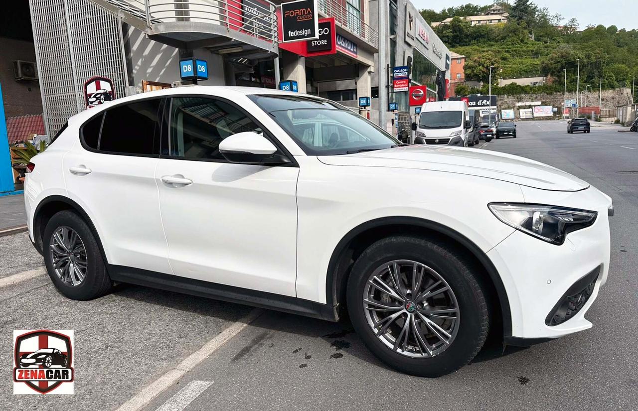 Alfa Romeo Stelvio 2.2 Turbodiesel 160 CV AT8 RWD Business