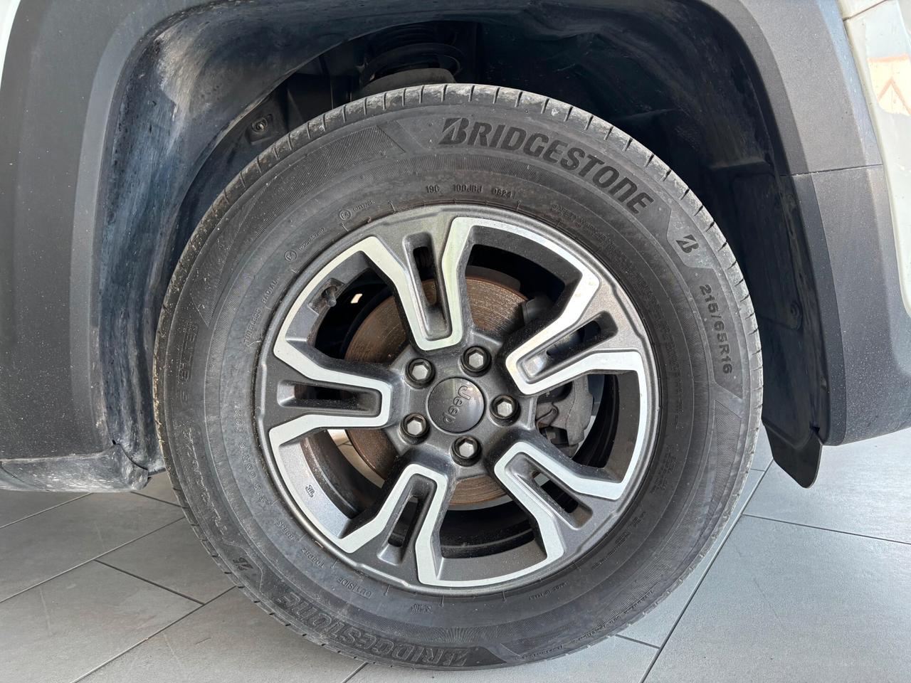 Jeep Renegade 1.6 Mjt 120 CV Longitude