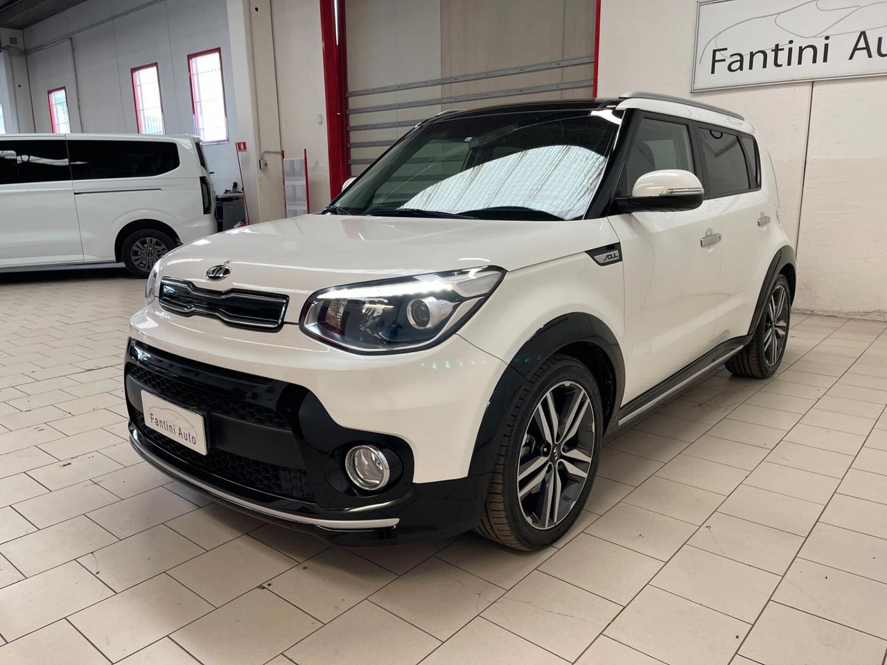 Kia Soul Your 1.6 crdi 16v c.auto-Ok Neopatentati-LEGGI SOTTO