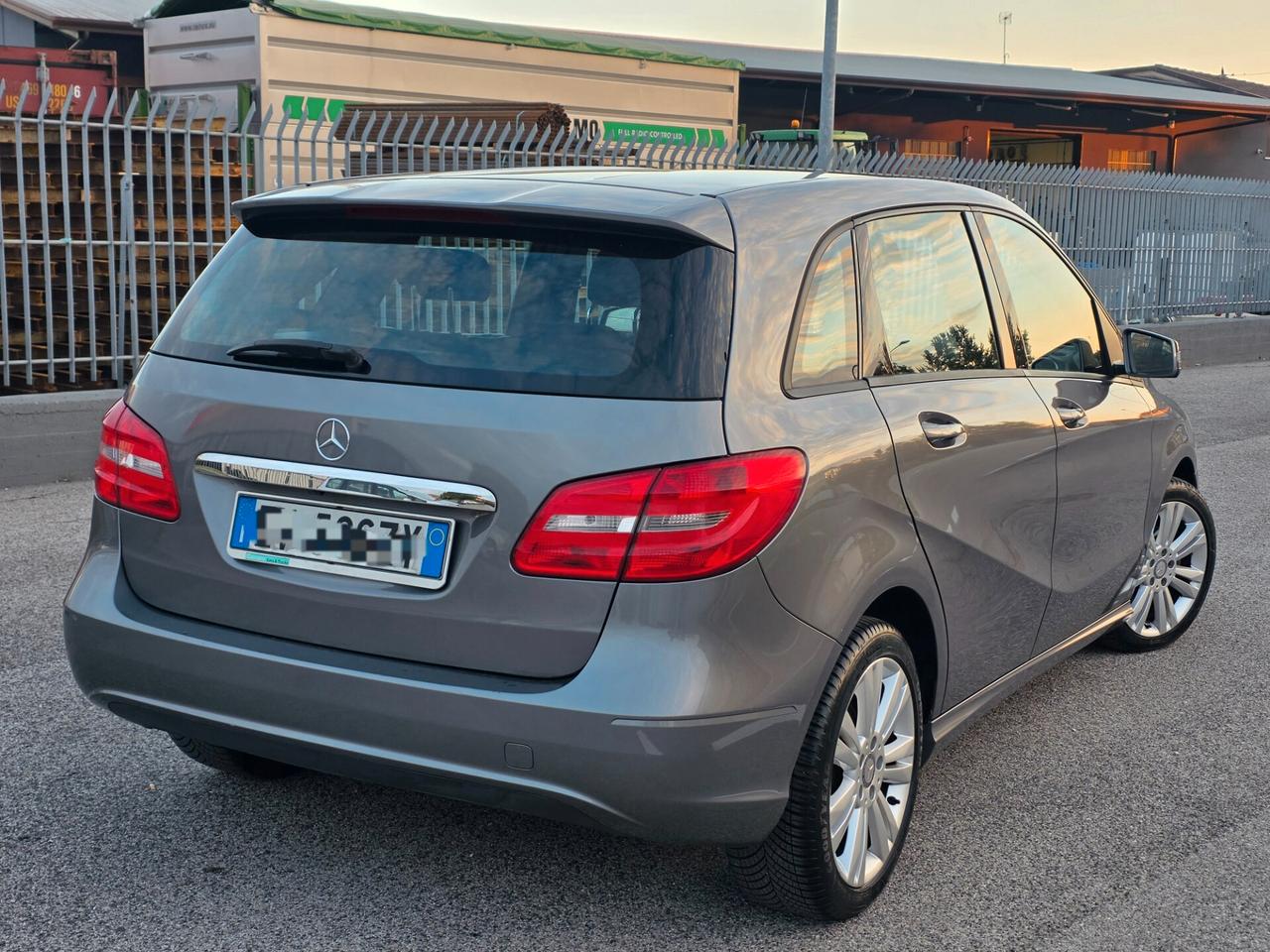 Mercedes-benz B 180 CDI Premium